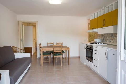 S221 - Sirolo, nuovissimo bilocale in villetta pt Apartment in Sirolo