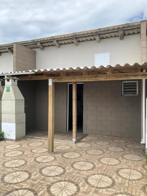 Facade/entrance, BBQ facilities, Balcony/Terrace