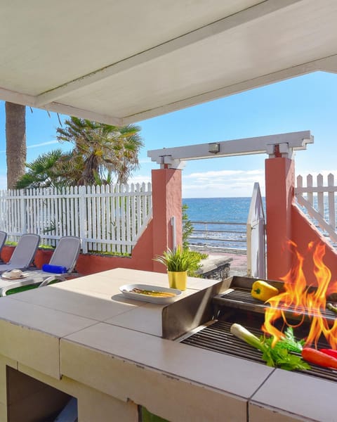 BBQ facilities, Beach, Sea view, sunbed