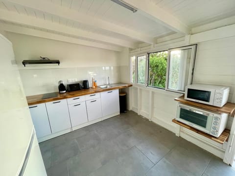 ti paradis-Appartement vue mer Villa in Les Abymes