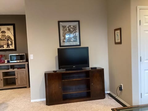 Five Oaks Retreat Apartment in Salem