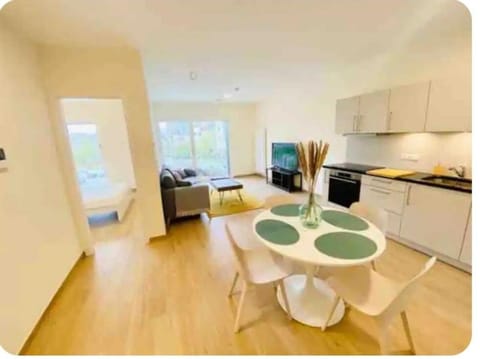 Contemporary 1 bedroom with parking Apartment in Luxembourg