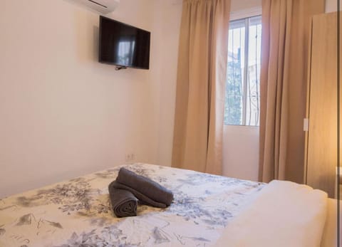 Habitación en Alicante 10 Bernardo Bed and Breakfast in Alicante