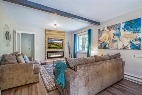 GROUP GETAWAY 6BR Pets-HTub-Gym-GameRoom House in Breckenridge