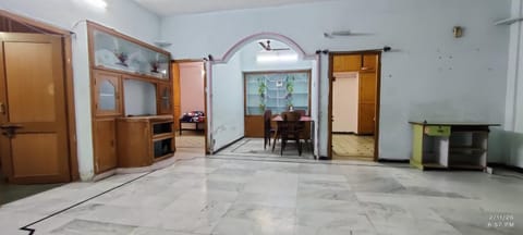 Communal lounge/ TV room, Living room, Dining area