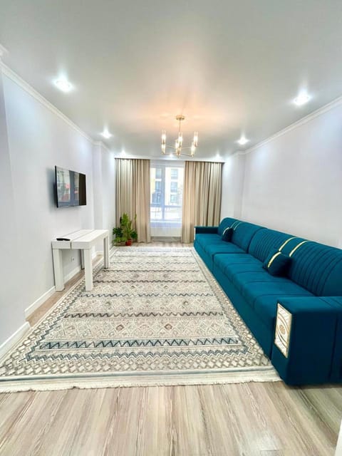 Living room, Photo of the whole room, Seating area