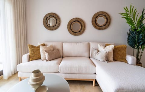 Living room, Decorative detail, Seating area