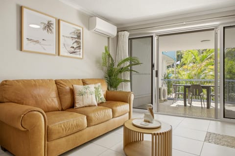 Balcony/Terrace, Living room