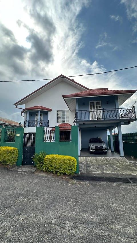 Property building, Day, Parking