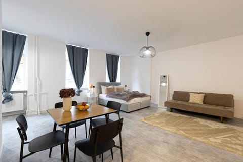 Bed, Living room, Dining area, Bedroom