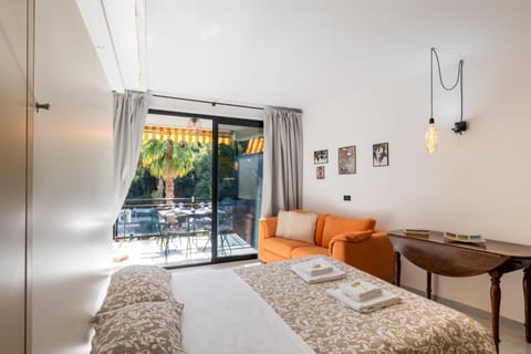 Balcony/Terrace, Living room, Bedroom