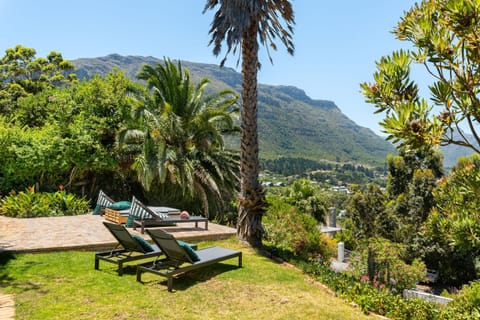 21 Mount Rhodes House in Cape Town