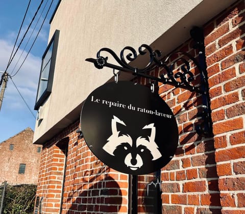 Property logo or sign