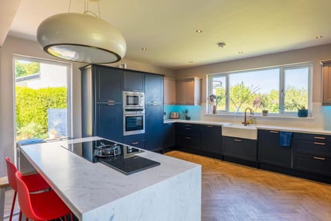 Scottish White House House in Edinburgh