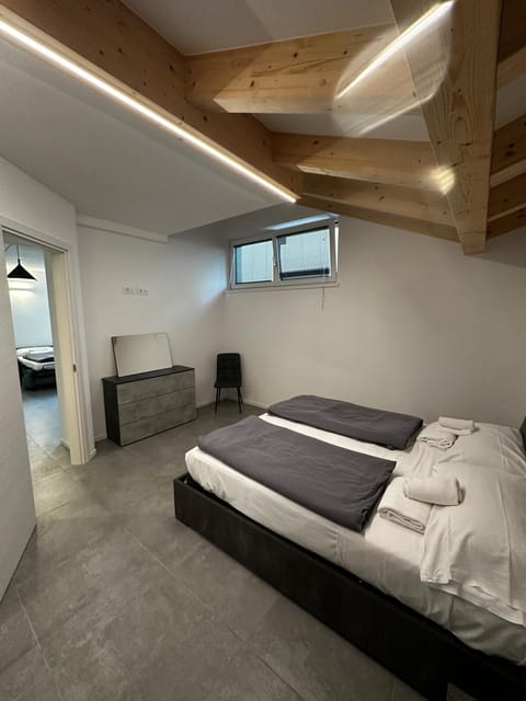 1Dest - Lakeside Dream Groundfloor Apartment in Riva del Garda