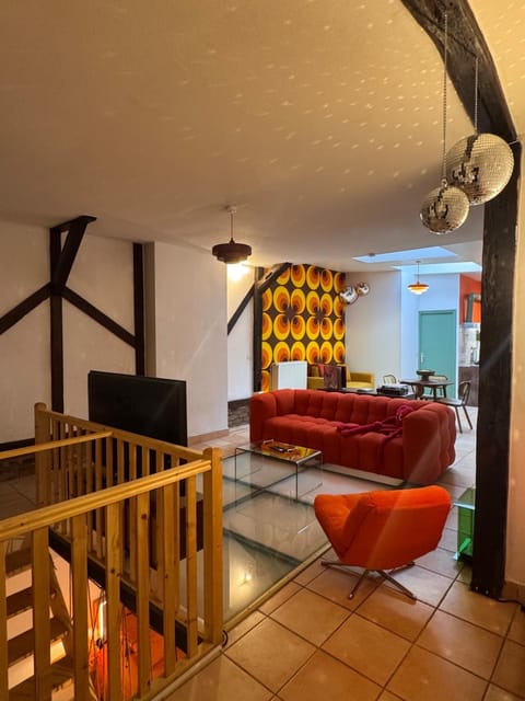 Living room, Seating area
