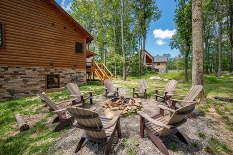 Alpine Summit Bed and Breakfast in McHenry