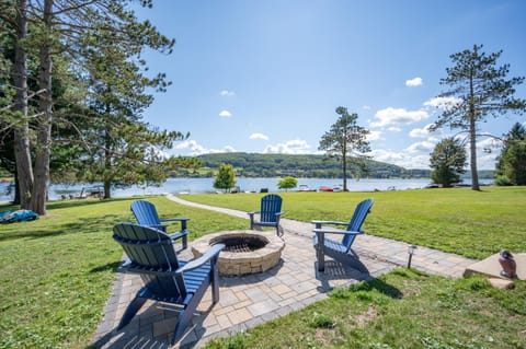 Apres Ski Bed and Breakfast in McHenry