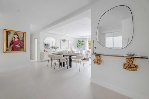 Moderno y acogedor apartamento en Chamberí Apartment in Madrid