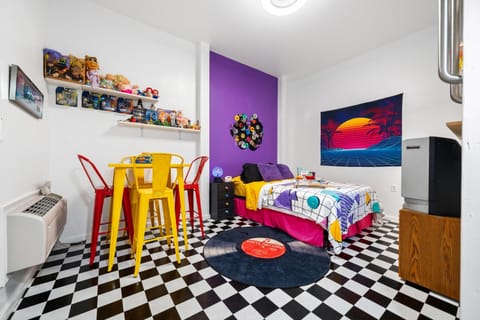 Bed, Decorative detail, Seating area, Bedroom, children