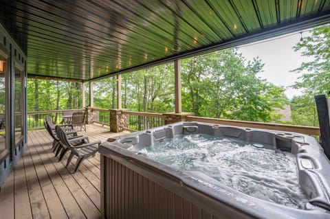 Wispering Heights House in McHenry