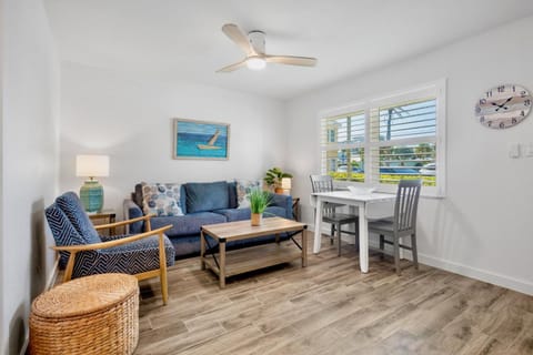 Gulf Holiday Unit 7 House in Siesta Key