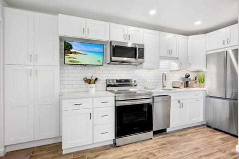 Gulf Holiday Unit 7 House in Siesta Key