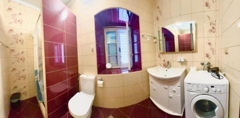 Miramare Seaside Aparts Apartment in Dobrota