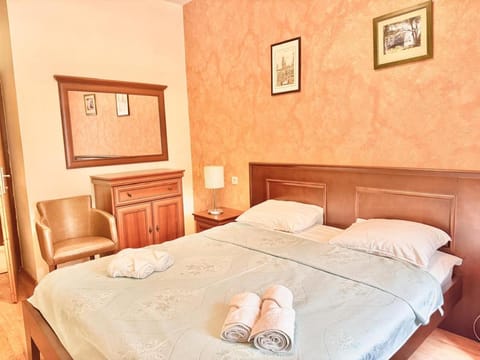 Miramare Seaside Aparts Apartment in Dobrota