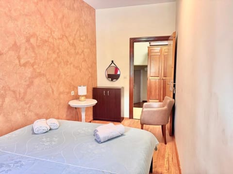 Miramare Seaside Aparts Apartment in Dobrota