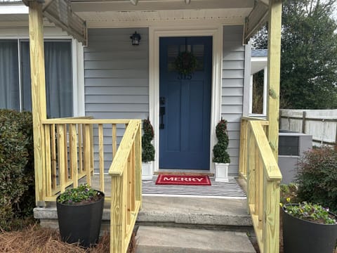 The Blue Cottage House in West Columbia