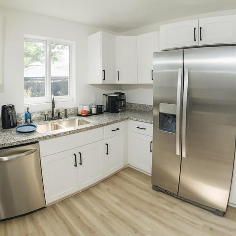 Daytona dream vacation House in South Daytona