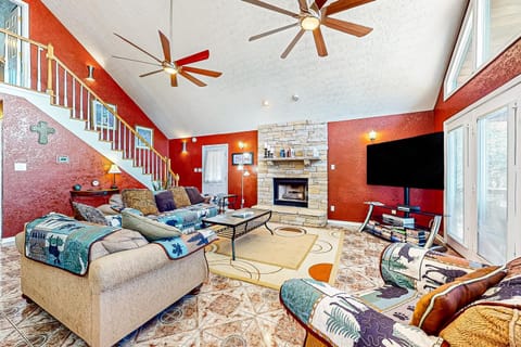 Lakefront Cabin W Views Boat Ramp Dock Hot Tub Cabin in Sevierville