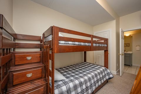 Awesome View 3 House in Deep Creek Lake