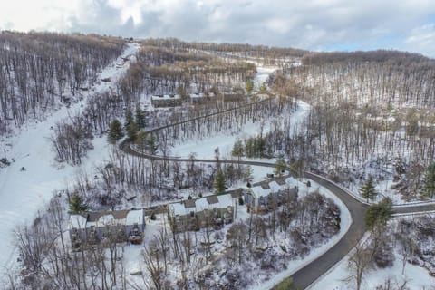 Azure House in McHenry
