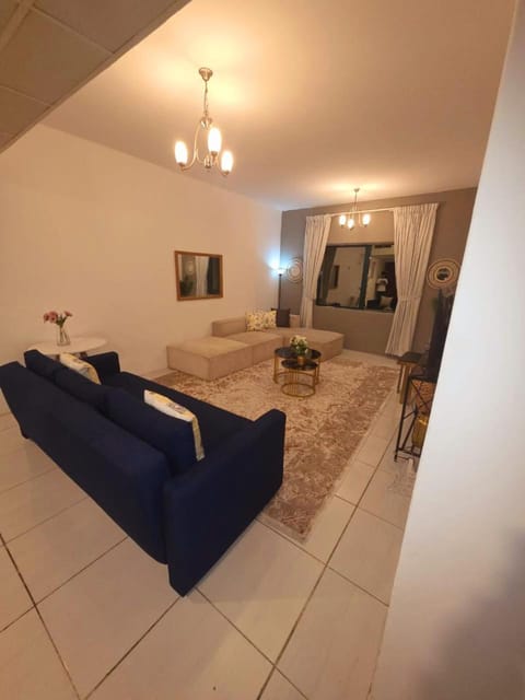 Fabulous 3-Bedroom Family Apartment Apartment in Al Sharjah