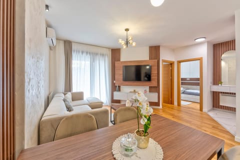 SkyLux Balkan Square Apartment in Zlatibor