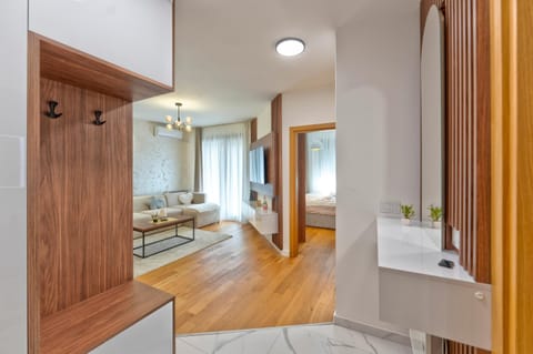 SkyLux Balkan Square Apartment in Zlatibor