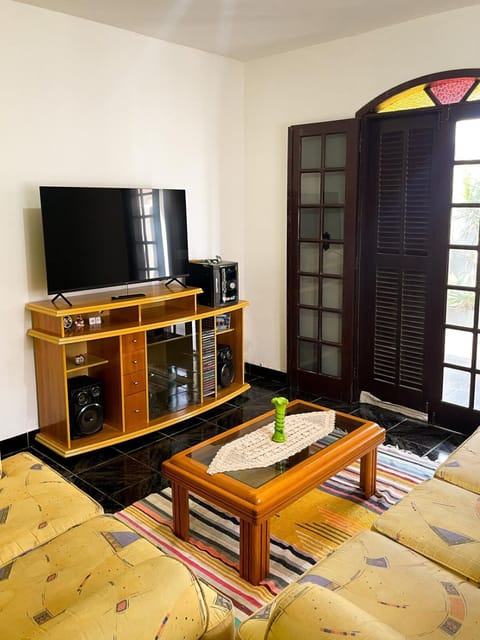 TV and multimedia, Seating area