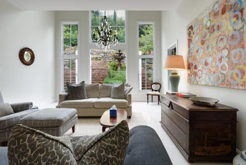 Historic 1889 Victorian Estate House in Tasmania