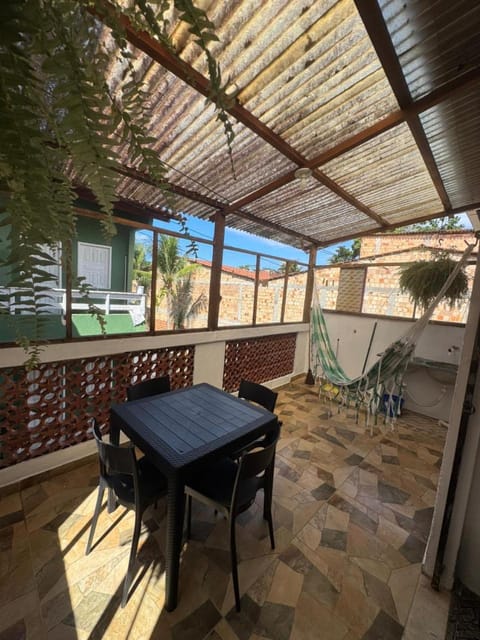 Patio, Day, Dining area