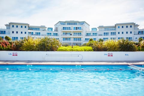 Facade/entrance, Balcony/Terrace, Pool view, Swimming pool