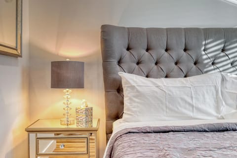 Water view Villa private Heated Pool golf beach Villa in Rotonda West