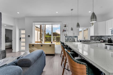 Living room, kitchen