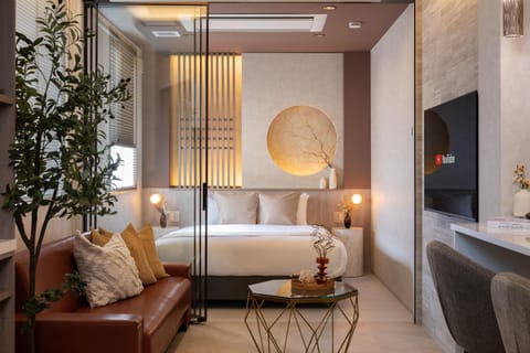 Bed, Living room, Photo of the whole room, Bedroom