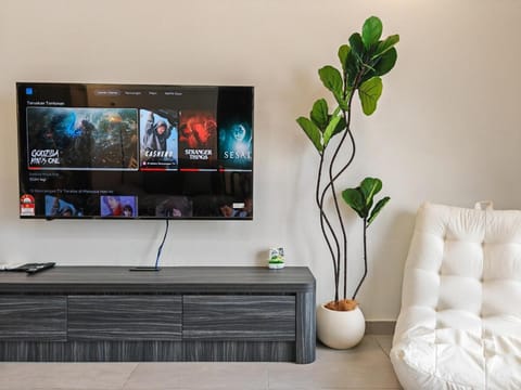 TV and multimedia, Living room