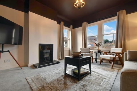 Maple Snug- Wyndale Signature Stays Apartment in Malvern Hills District