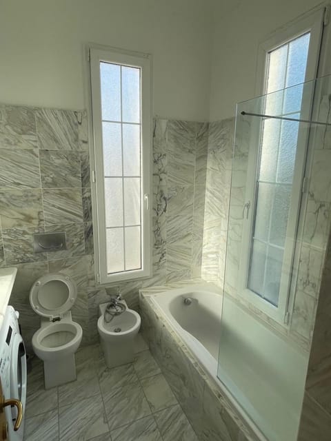 Quiet studio with balcony Apartment in Monaco