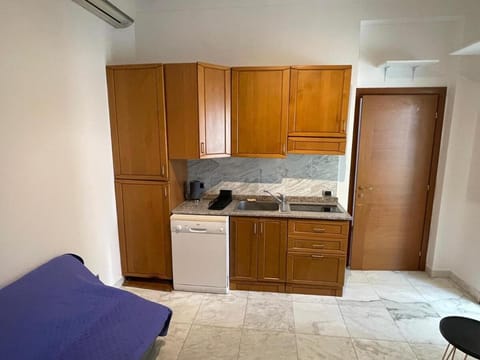 Quiet studio with balcony Apartment in Monaco