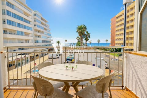 View (from property/room), Balcony/Terrace, Sea view